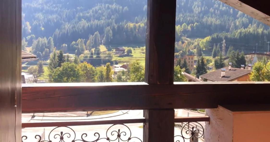 Casa Martini Daire Mezzana  Dış mekan fotoğraf