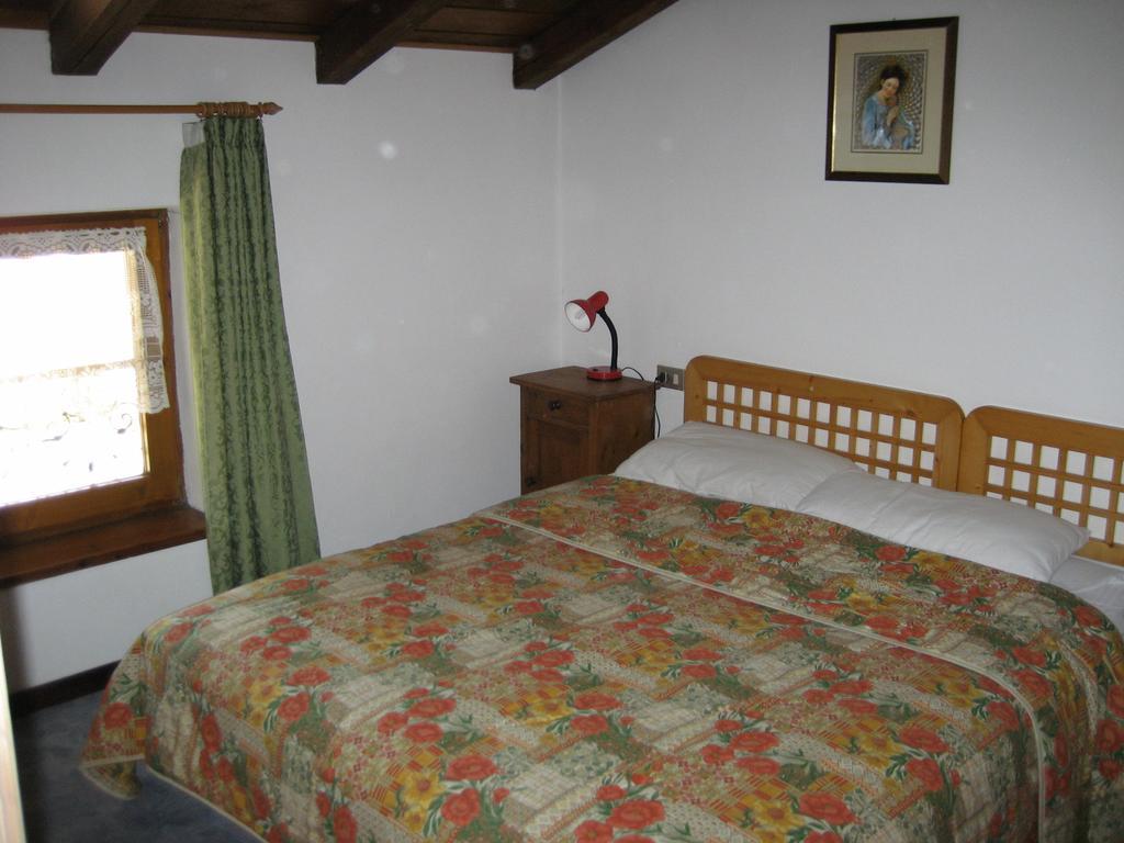 Casa Martini Daire Mezzana  Oda fotoğraf